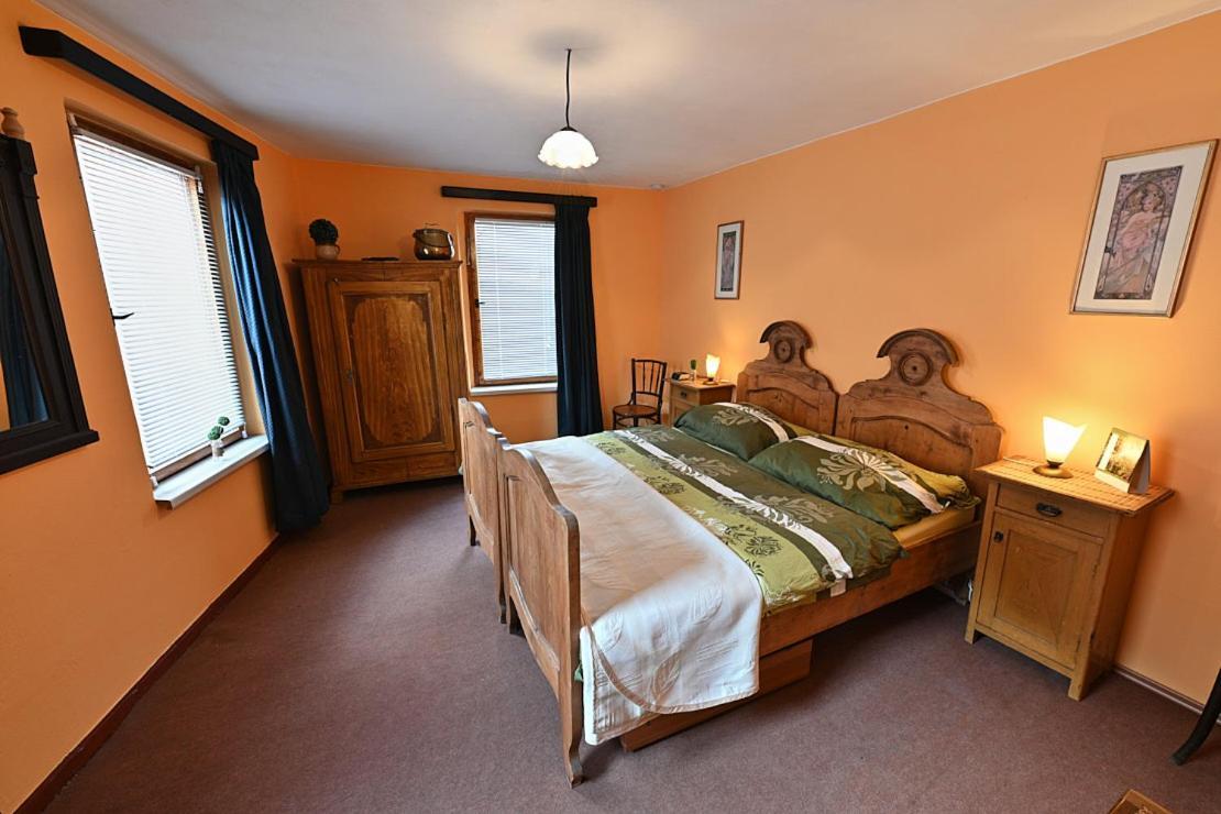 Chalupa U Kostela Chřibská Esterno foto